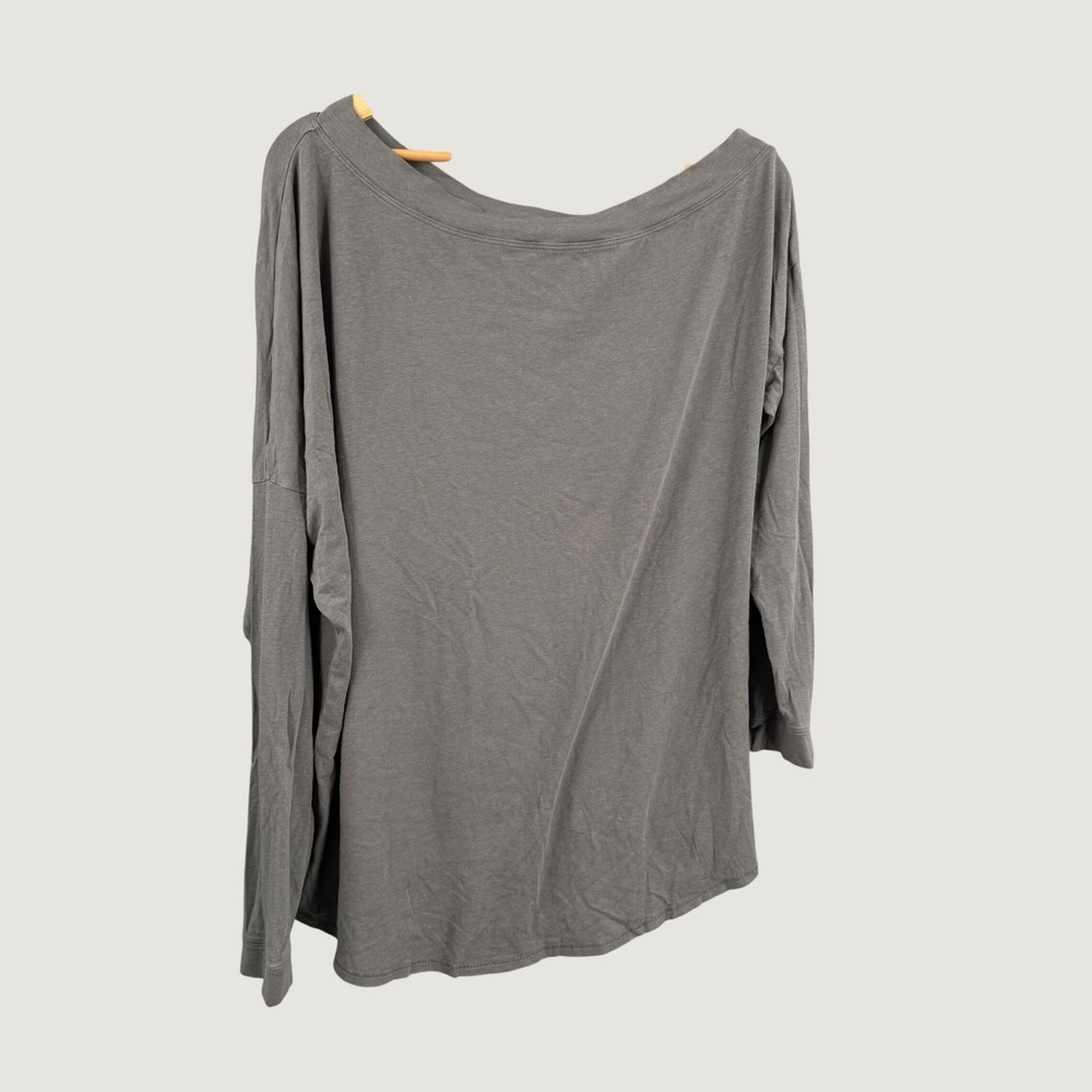 Universal Standard Tee Small 14-16 Green Pima Cotton Modal Long Sleeve